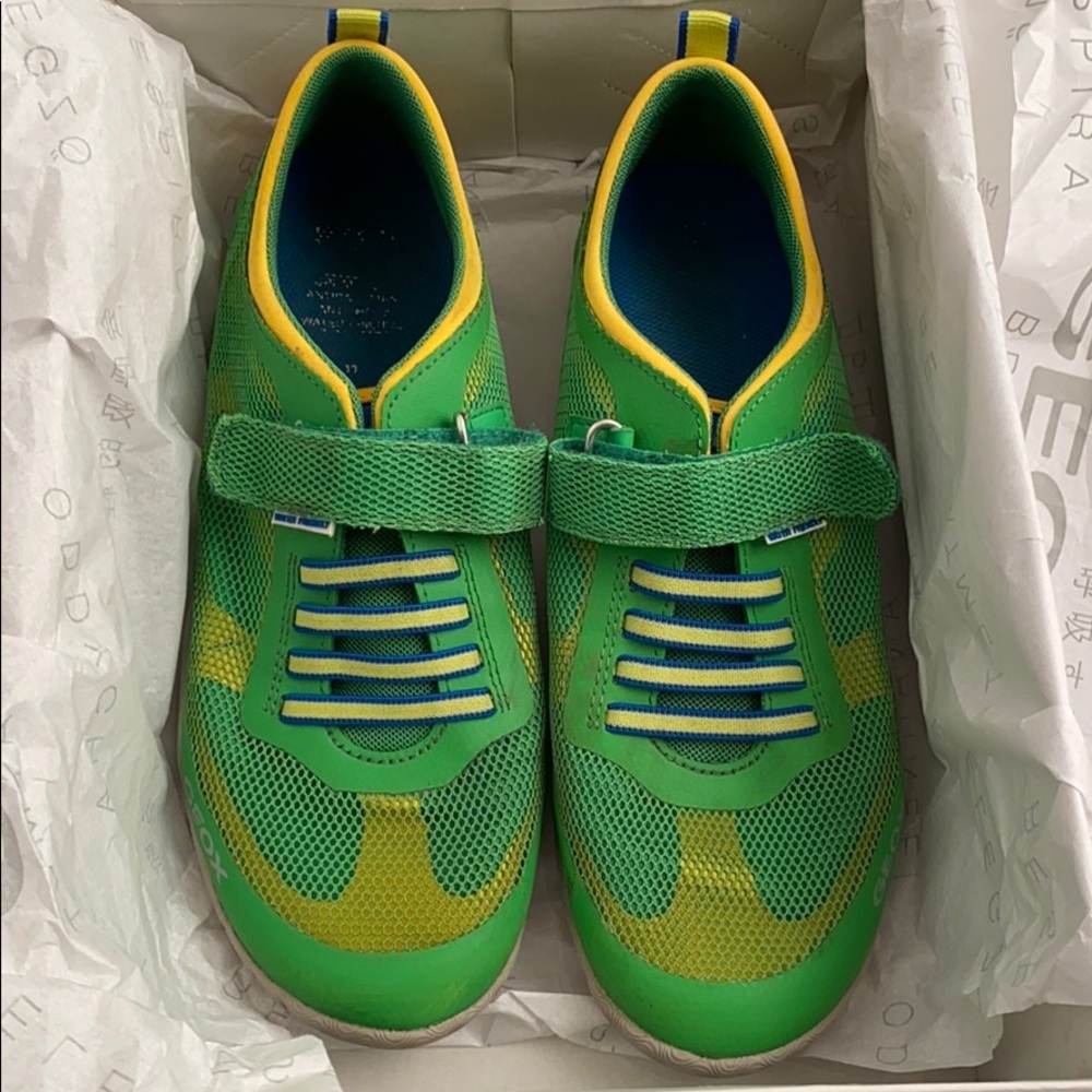 Geox J Trifon B.C. green and yellow sneakers size 6